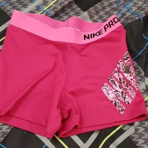 Nike pro dri-fit pink medium